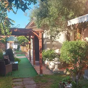  Affittacamere Stanza In Con Giardino Con Box Doccia Idromassaggio Rent A Car
